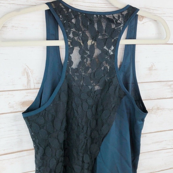 Patterson J Kincaid Top Size XS Lace Back - Picture 7 of 9